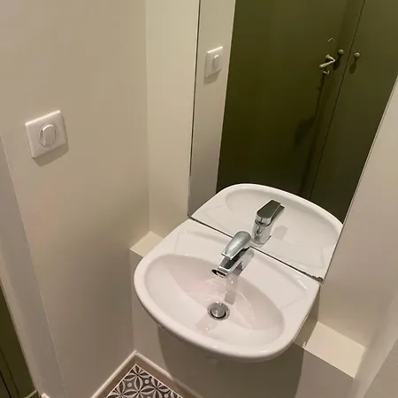 Au Coeur Du Centre De * Carcassonne